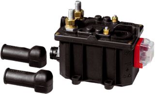 Staccabatteria 12/v C/uscita Segnale